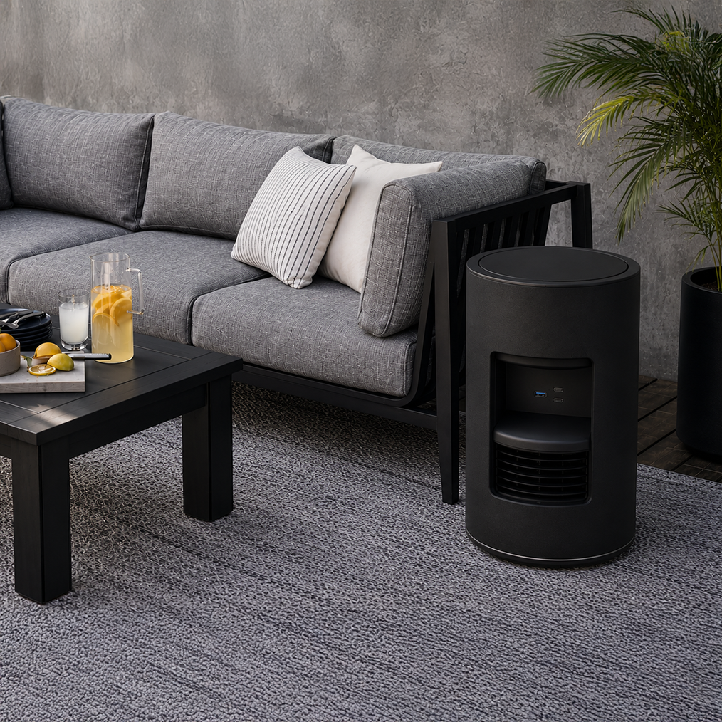 Beacon™ Solar Table - Black